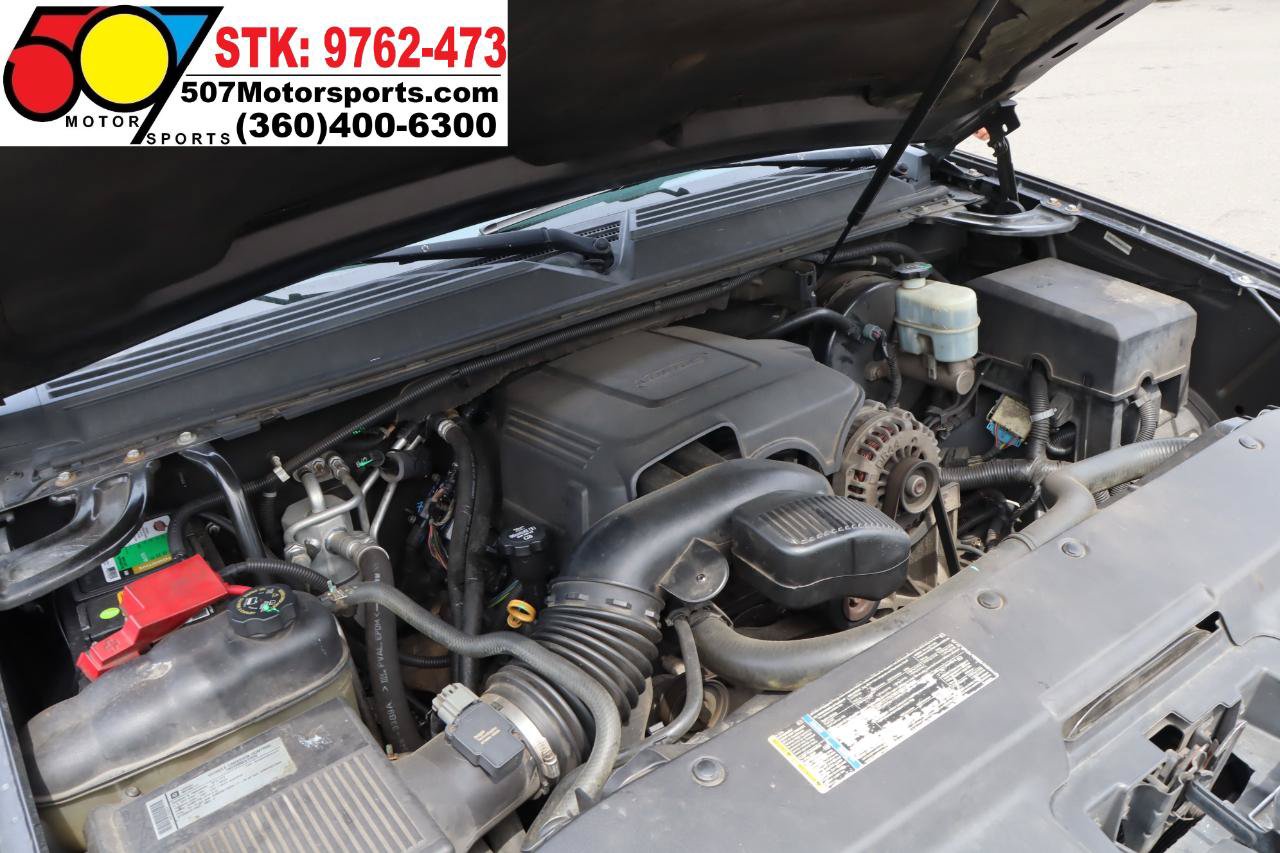 Used 2010 Cadillac Escalade Premium AWD/4WD image 21