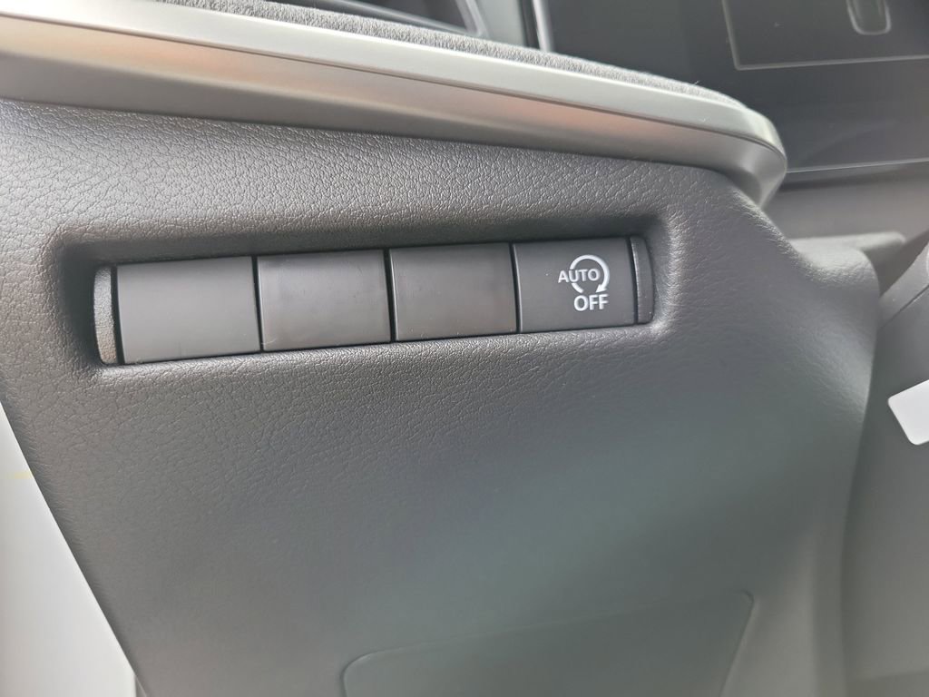 New 2026 Nissan Kicks SV image 20