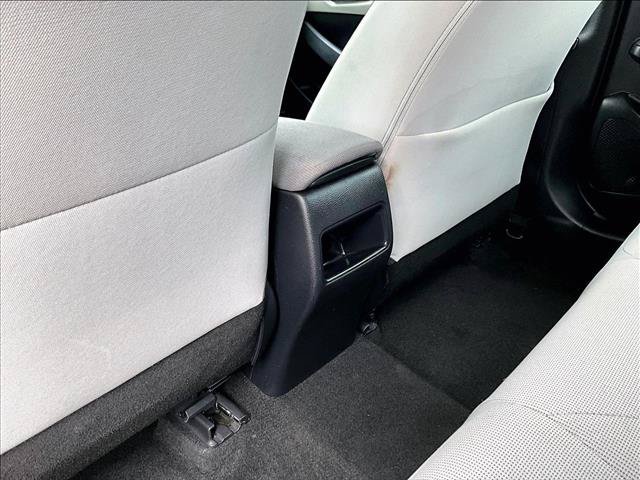 Used 2020 Toyota Corolla LE FWD image 22