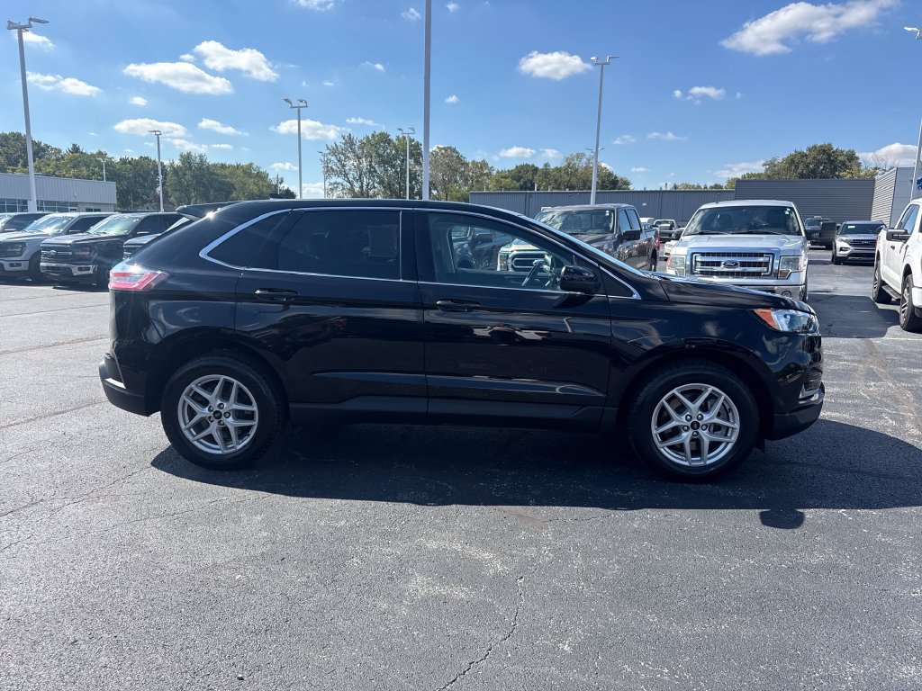 Used 2024 Ford Edge SEL w/ Convenience Package AWD/4WD image 6