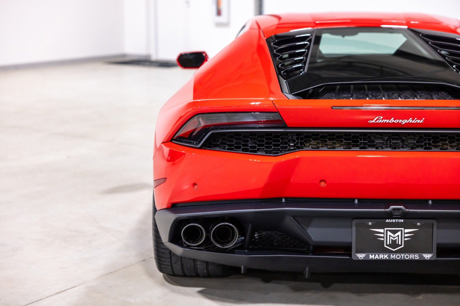 Used 2015 Lamborghini Huracan LP 610-4 AWD/4WD image 14