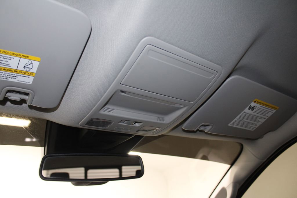 Used 2023 Mercedes-Benz GLE 350 4MATIC image 59