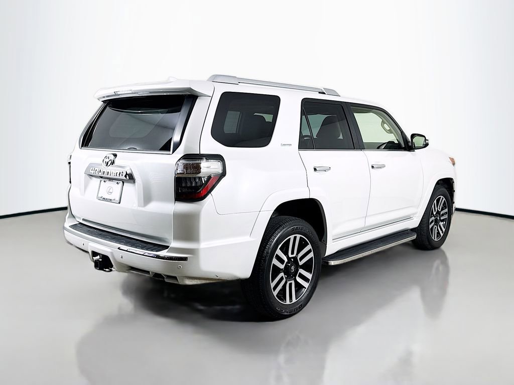 Used 2024 Toyota 4Runner Limited AWD/4WD image 5