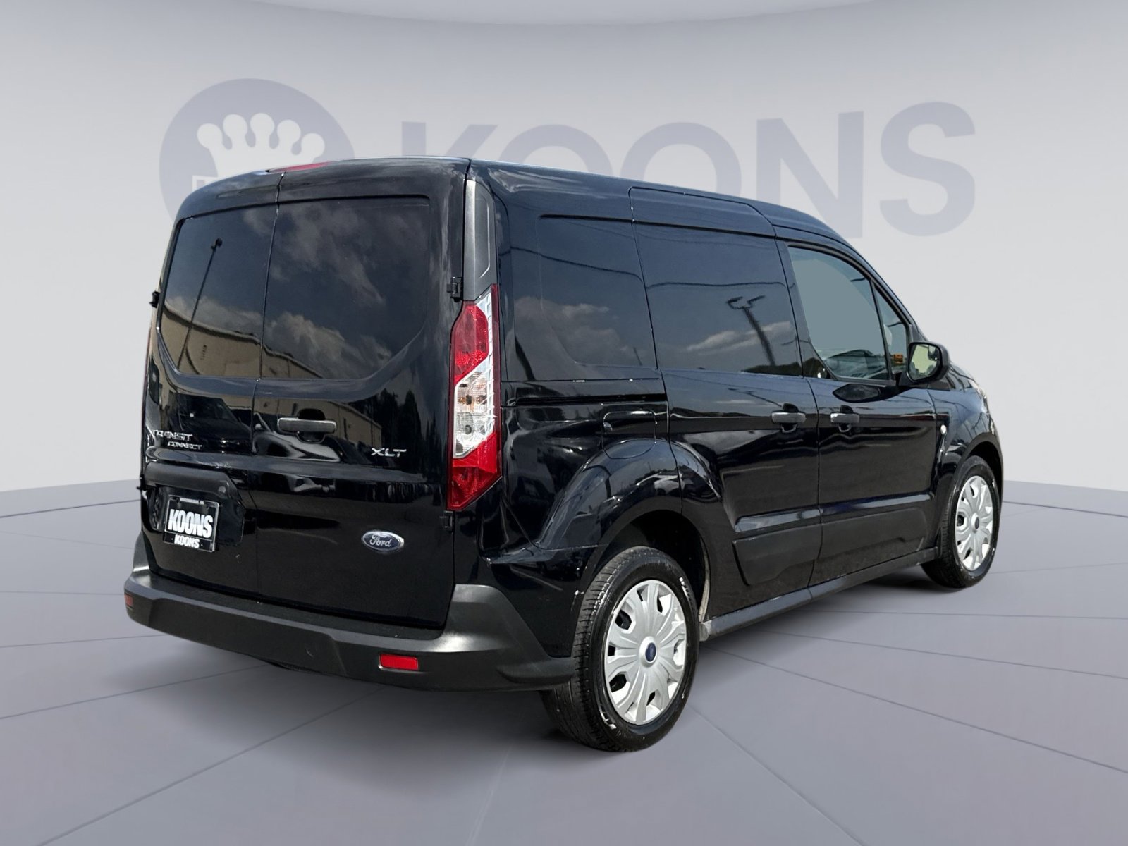 Used 2022 Ford Transit Connect XLT FWD image 7