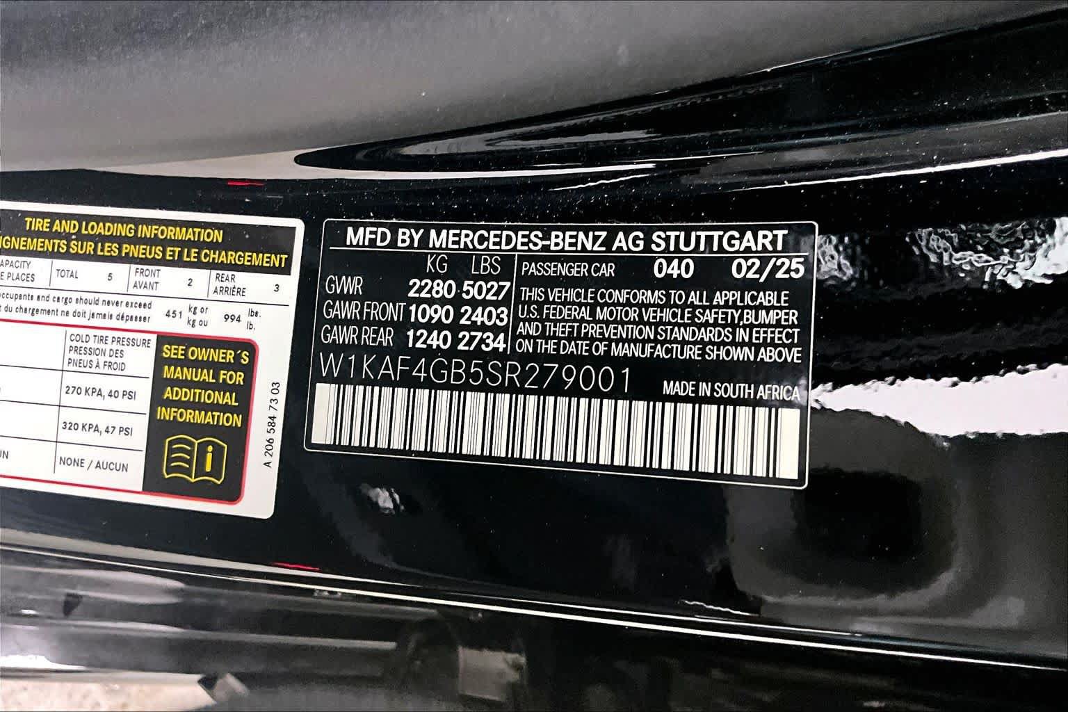 Used 2025 Mercedes-Benz C 300 Sedan image 34