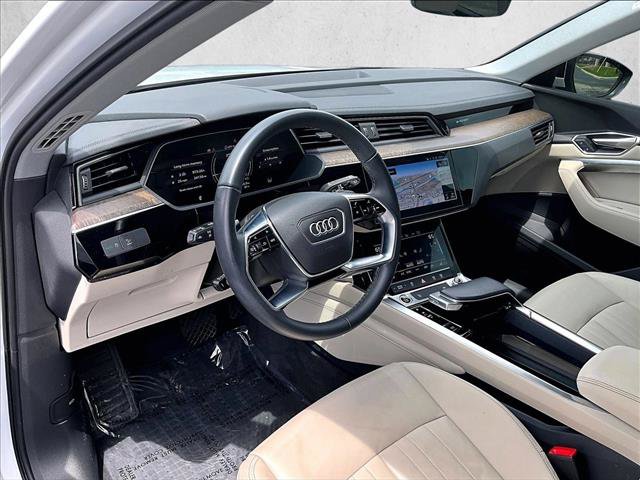 Used 2022 Audi e-tron Premium AWD/4WD image 14