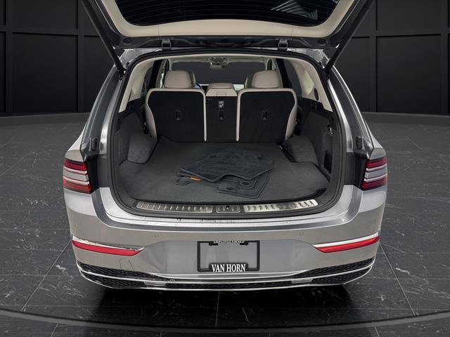 Used 2025 Genesis GV80 2.5T Advanced image 15