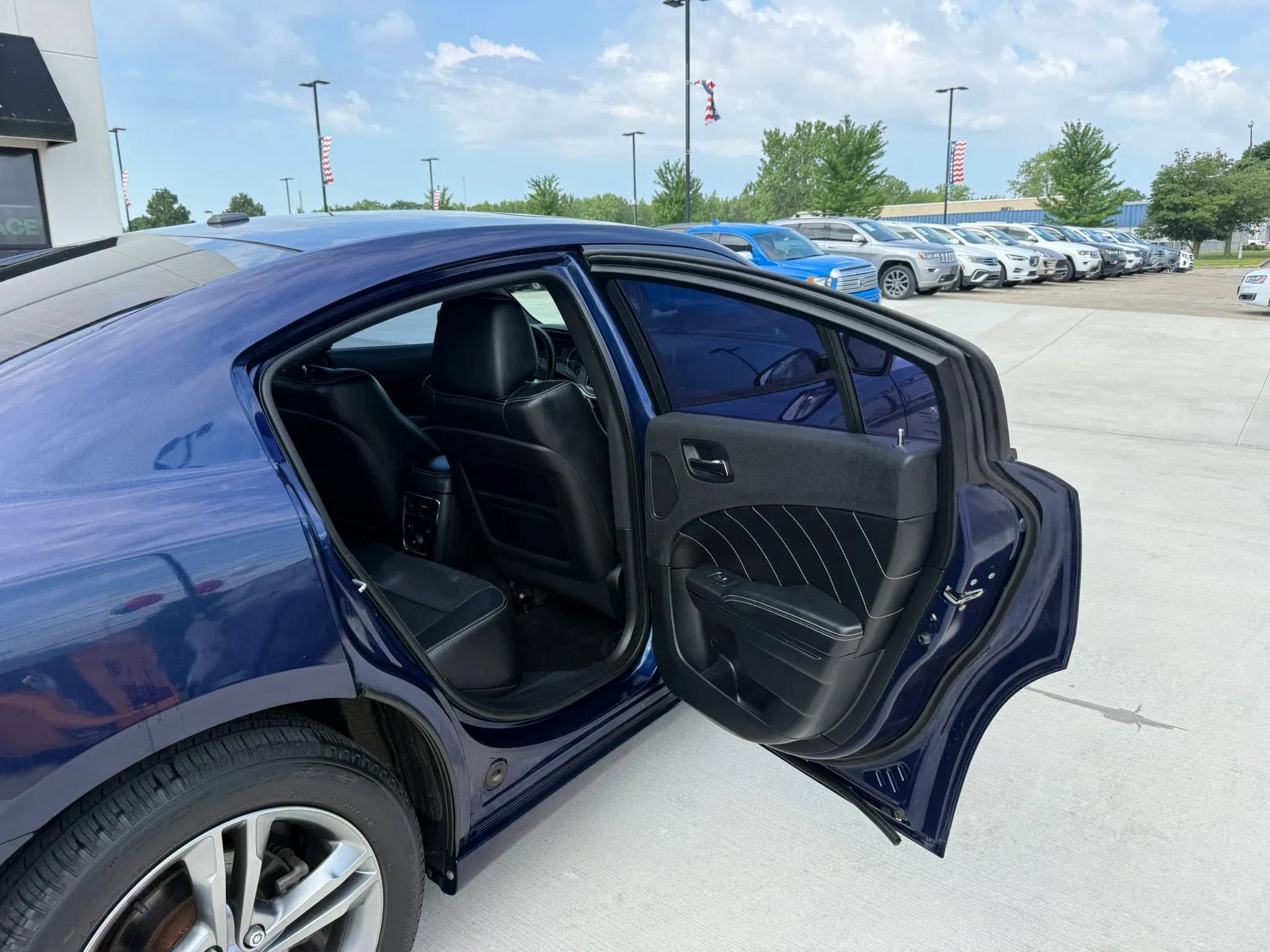 Used 2013 Dodge Charger R/T AWD/4WD image 21