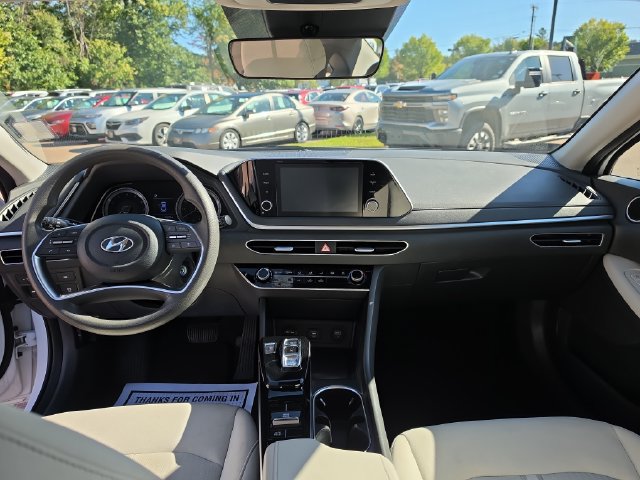 Used 2023 Hyundai Sonata SE FWD image 12