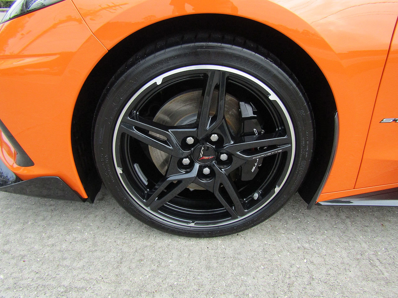 Used 2023 Chevrolet Corvette Stingray Premium Conv w/ Z51 Performance Package image 25