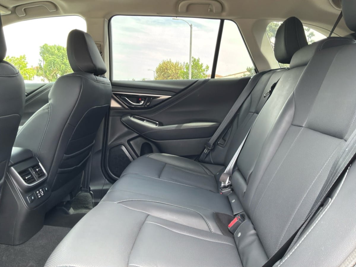 Used 2023 Subaru Outback Limited AWD/4WD image 20