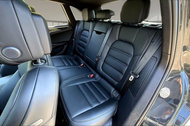 Used 2026 Porsche Macan image 21