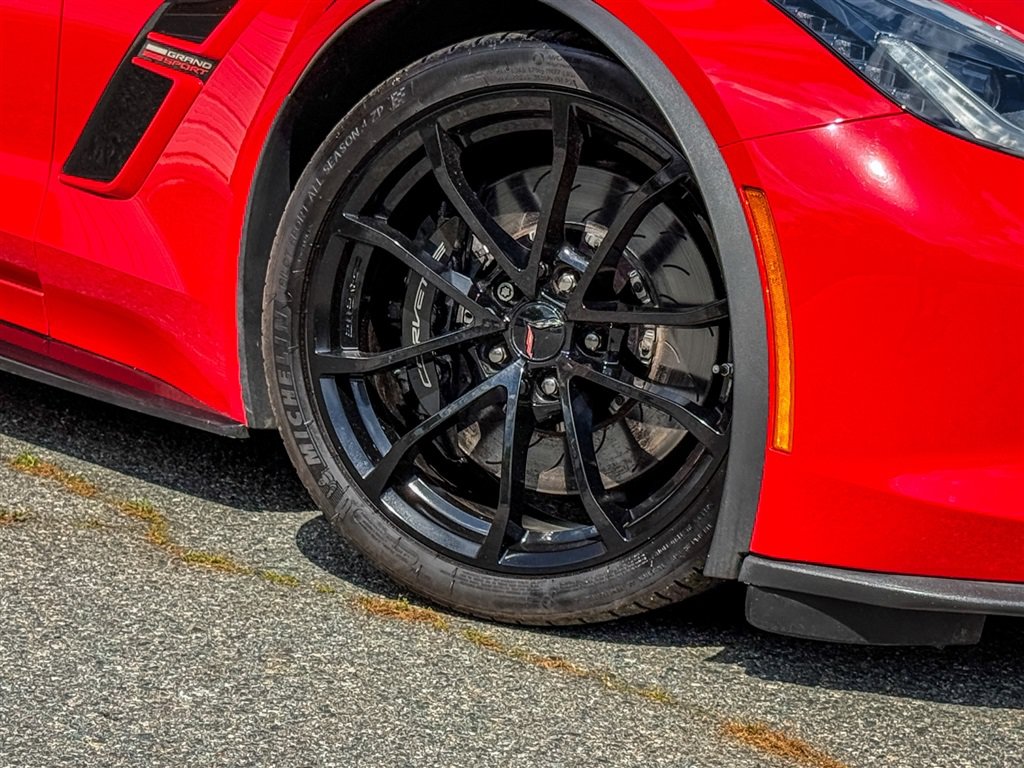 Used 2019 Chevrolet Corvette Grand Sport RWD image 34