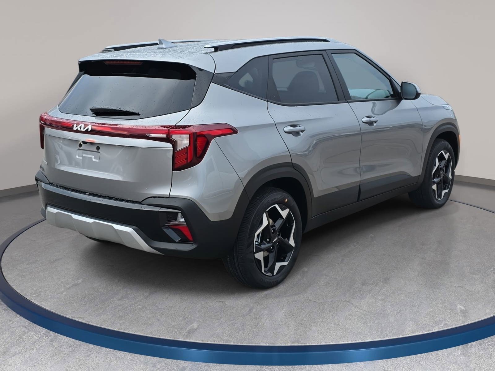 New 2026 Kia Seltos S FWD image 5