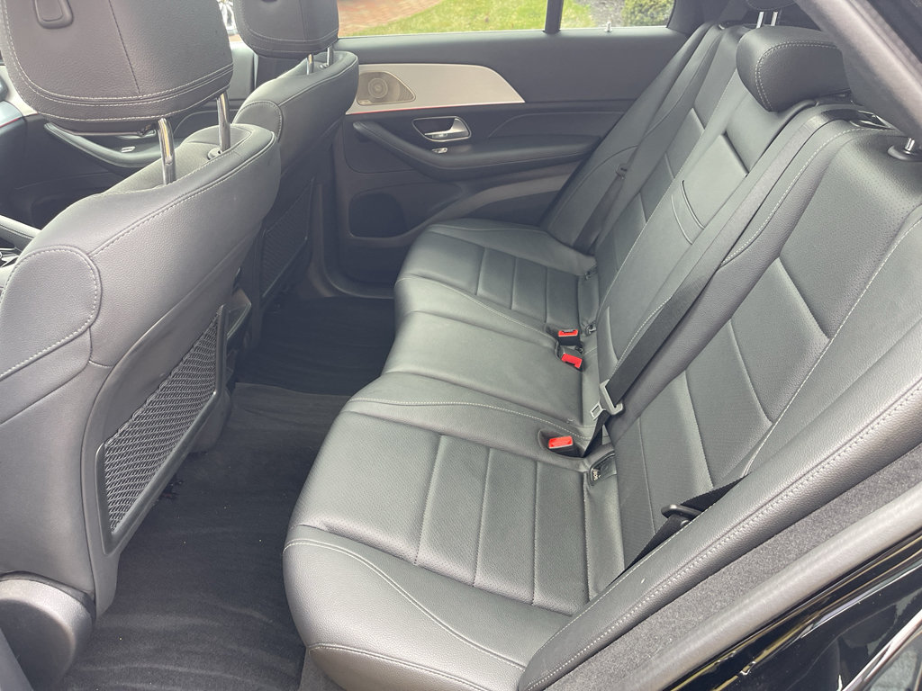 Used 2025 Mercedes-Benz GLE 350 4MATIC image 29