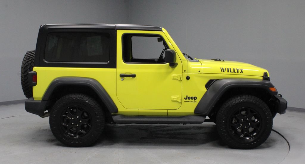 Used 2022 Jeep Wrangler Sport AWD/4WD image 11