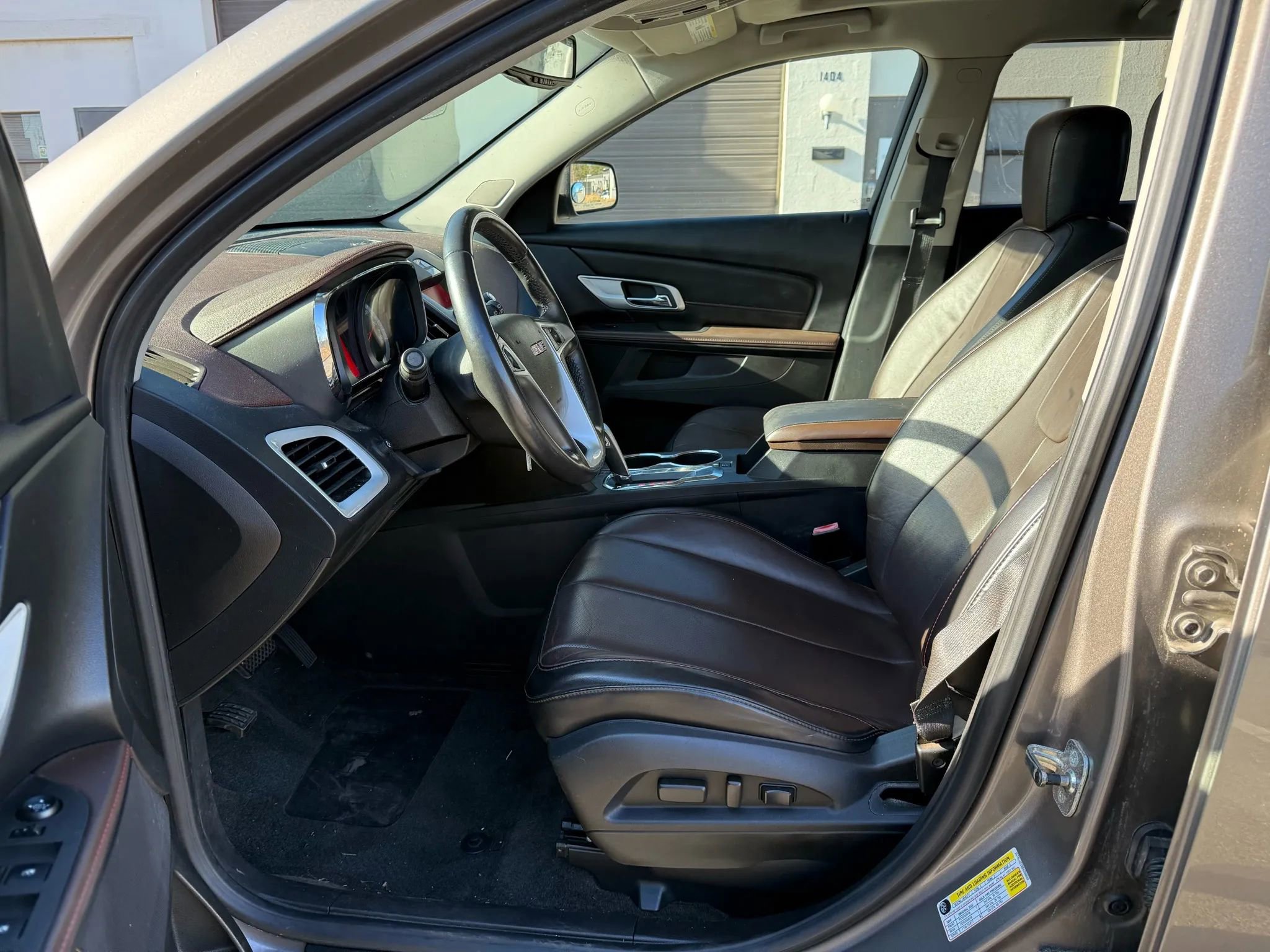 Used 2011 GMC Terrain SLT image 10