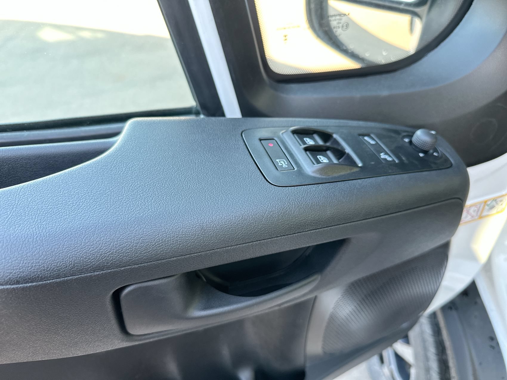 New 2026 RAM ProMaster 2500 w/ Quick Order Package 22H SLT+ FWD image 13