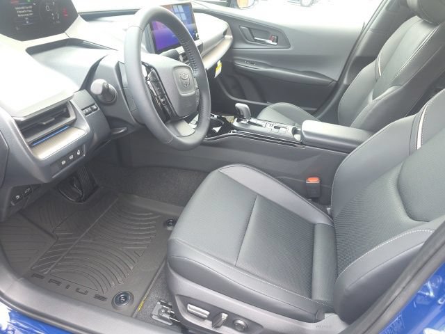 New 2026 Toyota Prius Limited w/ Limited Premium Package FWD image 8