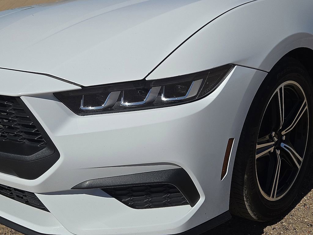 Used 2024 Ford Mustang Premium image 10