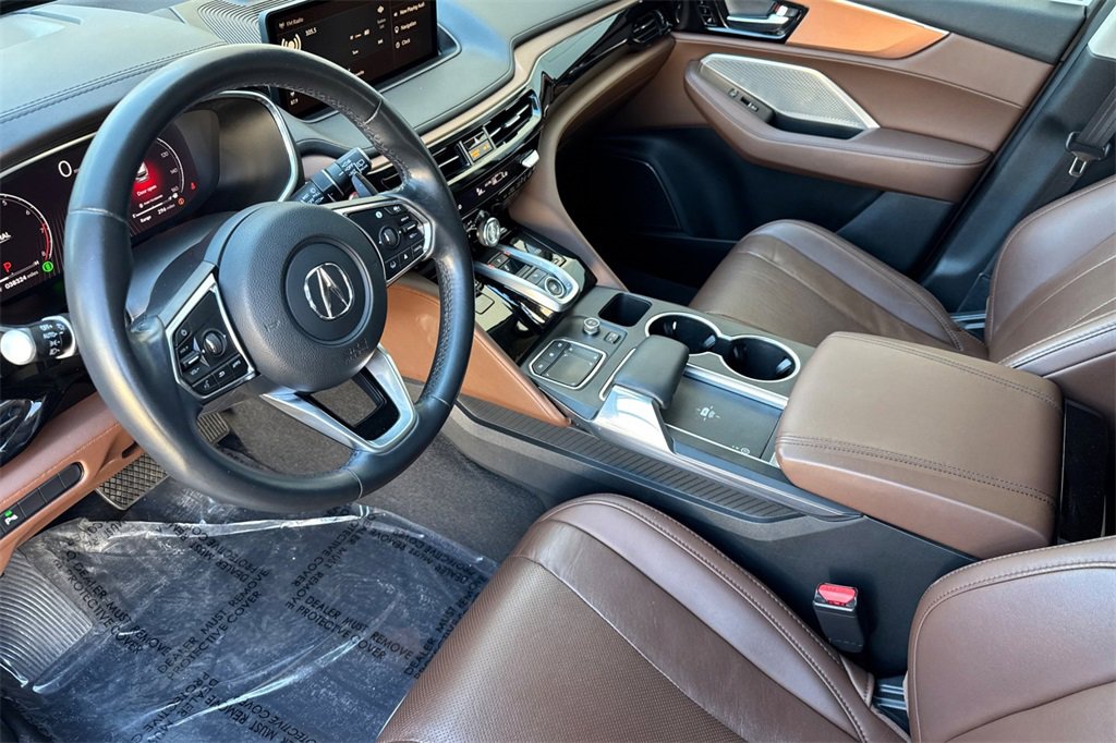 Certified 2023 Acura MDX FWD w/ Technology Package image 14