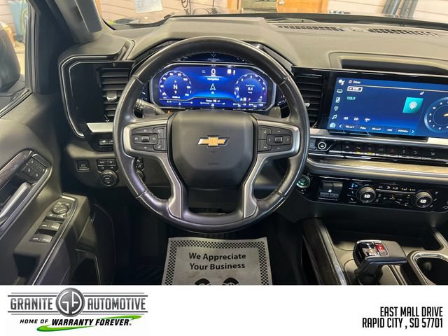 Used 2022 Chevrolet Silverado 1500 LTZ w/ LTZ Premium Package AWD/4WD image 13
