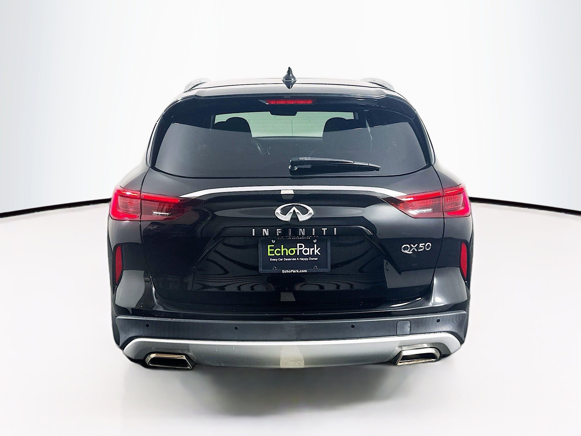 Used 2023 INFINITI QX50 Luxe FWD image 7