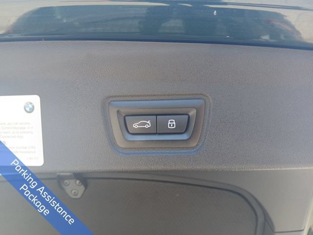 Used 2023 BMW i4 eDrive40 RWD image 10