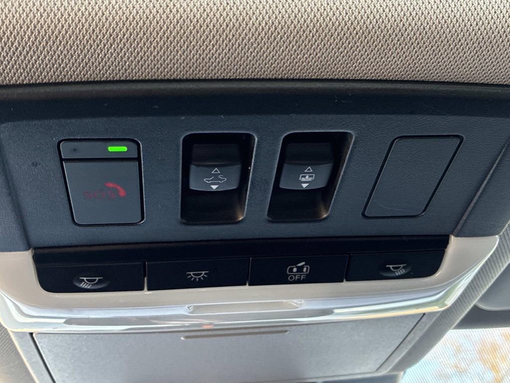 Certified 2023 Nissan Rogue SV w/ SV Premium B Package image 35