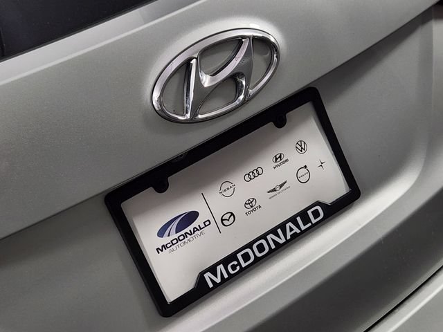 Used 2013 Hyundai Santa Fe Sport 2.0T AWD/4WD image 9