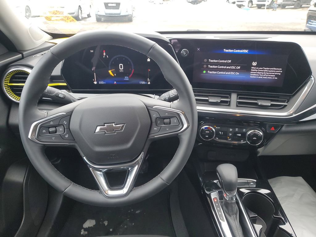 Certified 2025 Chevrolet Trax ACTIV w/ Driver Confidence Package image 30