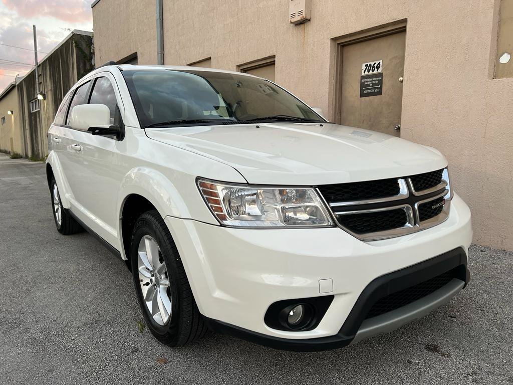 Used 2016 Dodge Journey SXT w/ Premium Group FWD image 18
