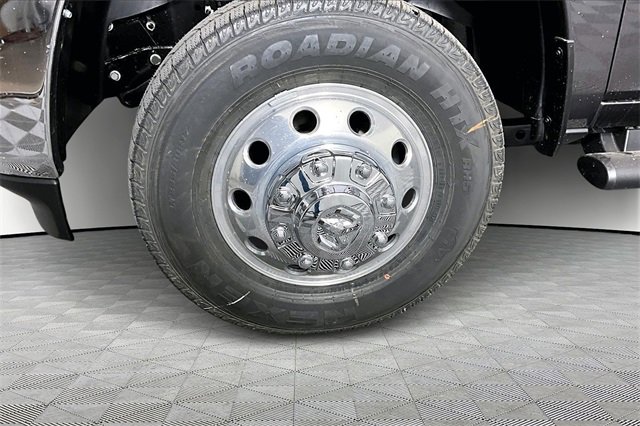 New 2026 RAM 3500 Tradesman image 13