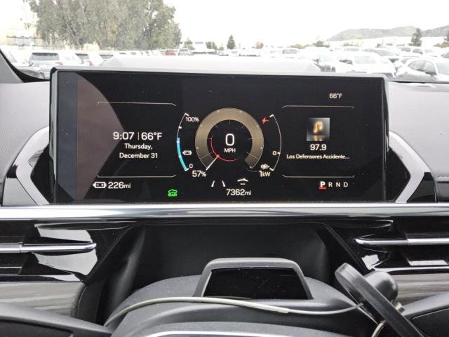 Used 2025 GMC Sierra EV Denali AWD/4WD image 18