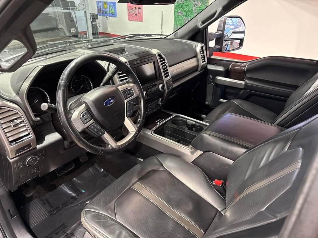 Used 2017 Ford F250 Platinum w/ Platinum Ultimate Package AWD/4WD image 91