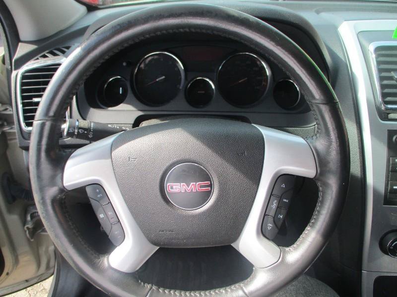Used 2012 GMC Acadia SLE FWD image 13