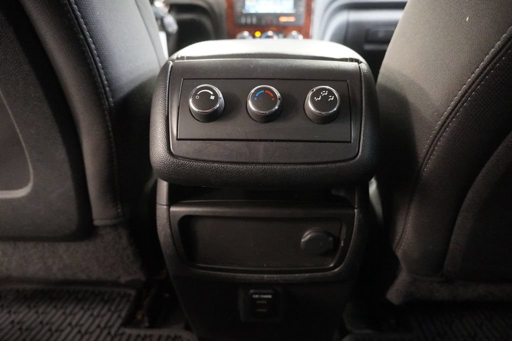 Used 2014 Chevrolet Traverse LT w/ All-Star Edition AWD/4WD image 29