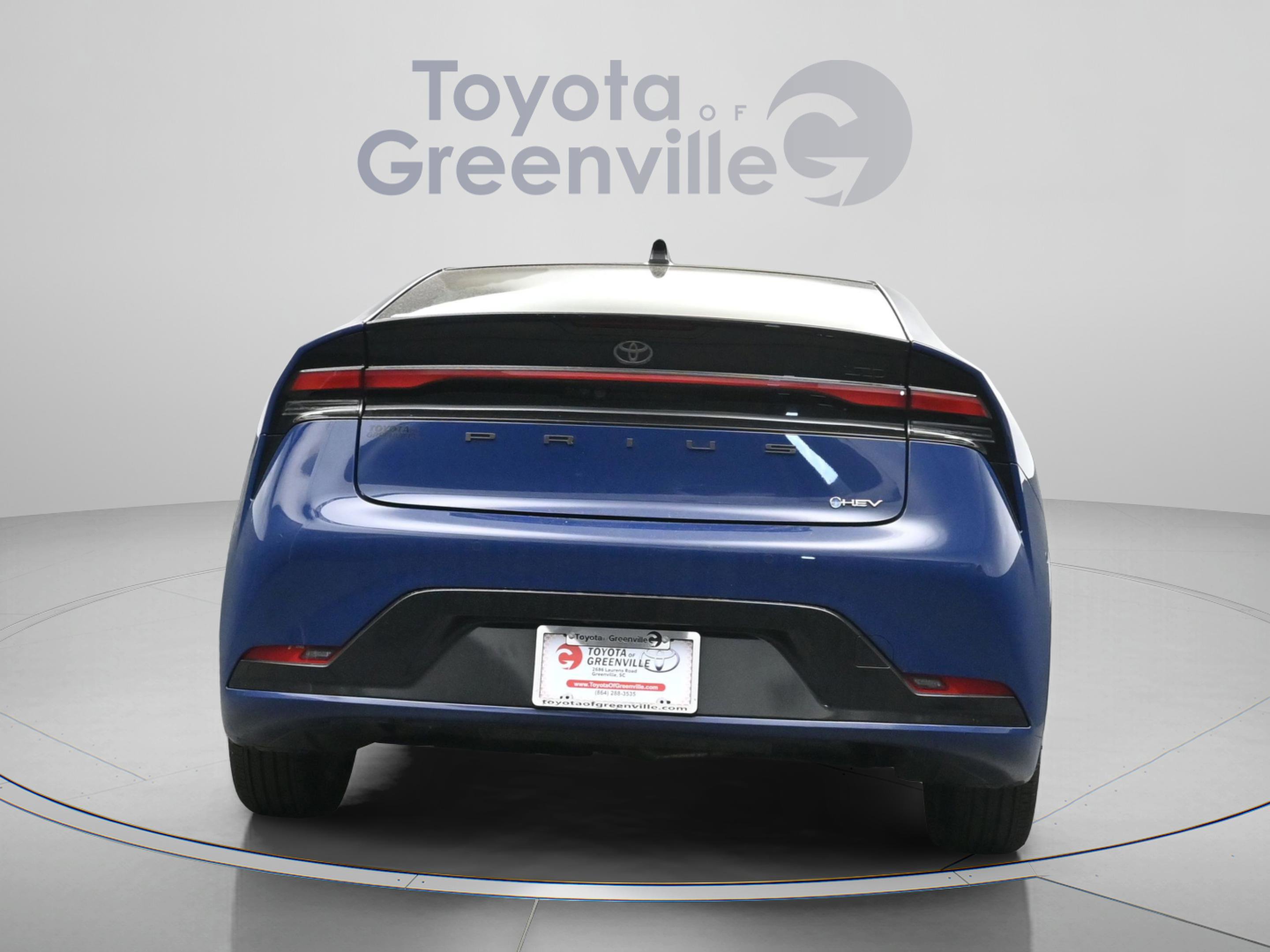 Used 2025 Toyota Prius Limited w/ Limited Premium Package FWD image 11