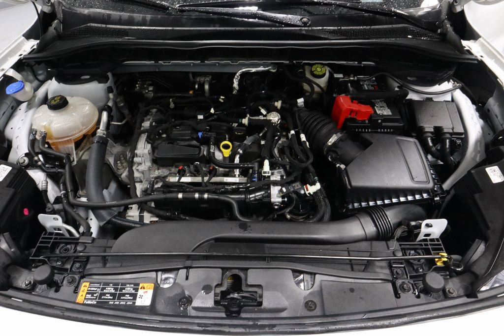 Used 2022 Ford Escape SE w/ Cold Weather Package image 16