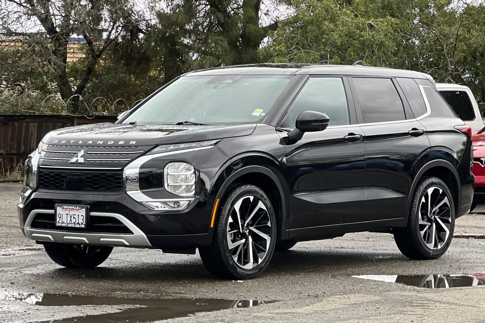 Used 2024 Mitsubishi Outlander SE image 8