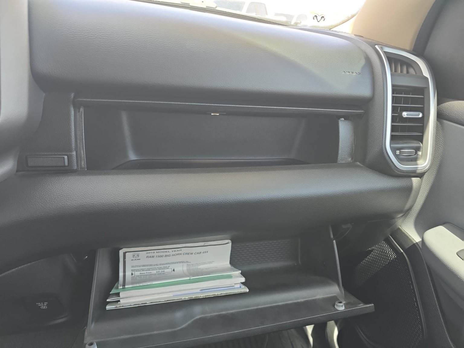 Used 2019 RAM 1500 Big Horn AWD/4WD image 24