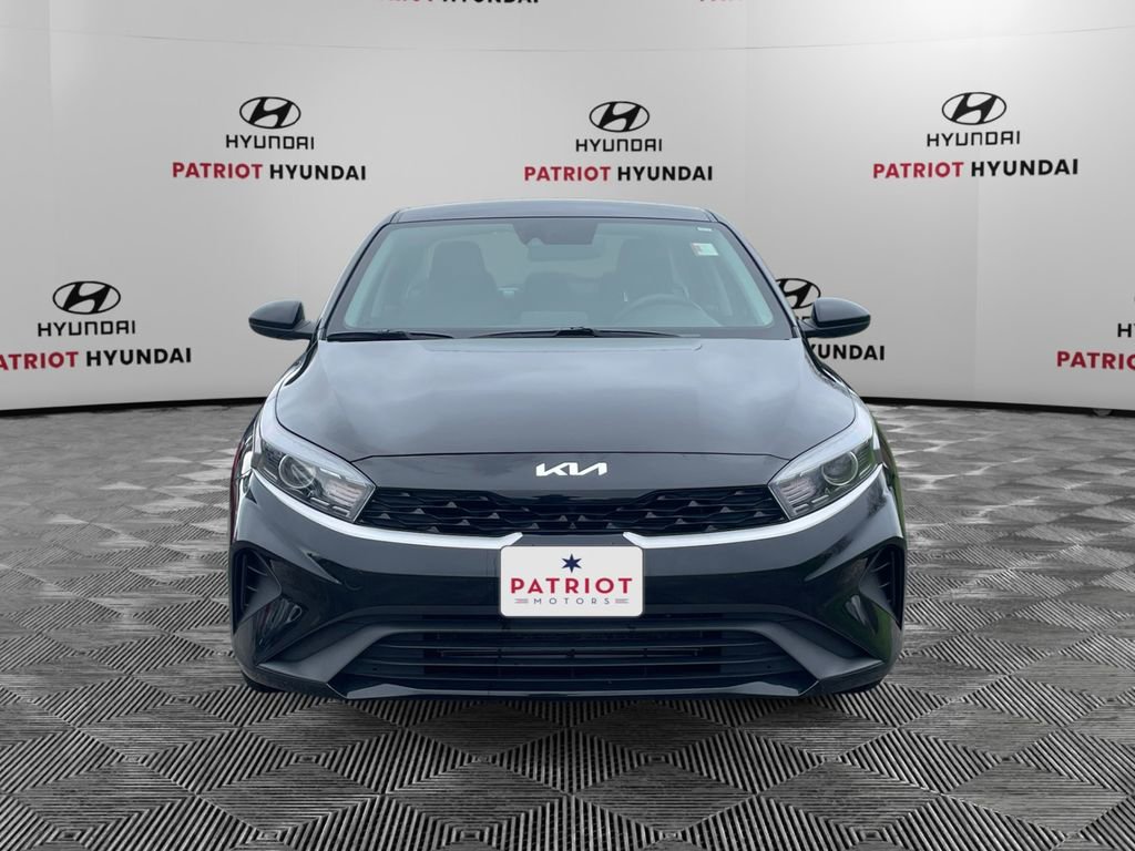 Used 2024 Kia Forte LXS FWD image 2