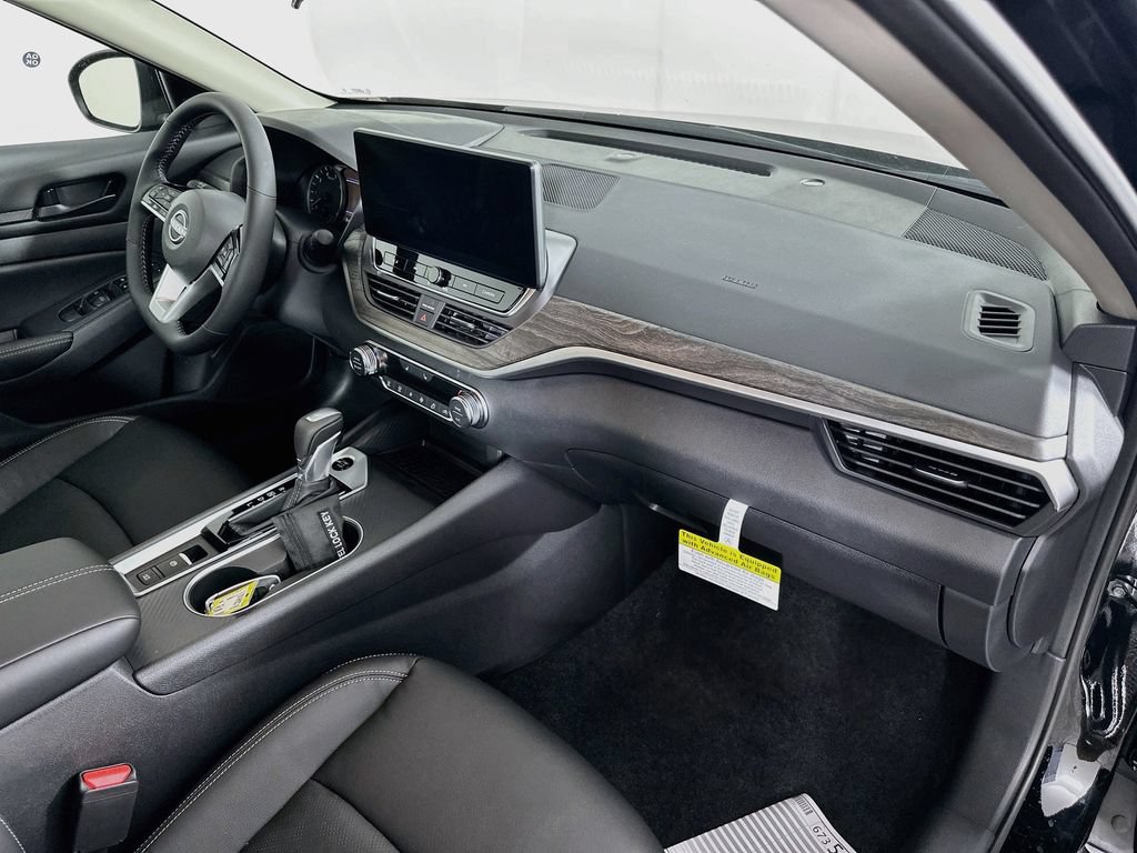 New 2026 Nissan Altima 2.5 SV w/ SV Premium Package FWD image 37