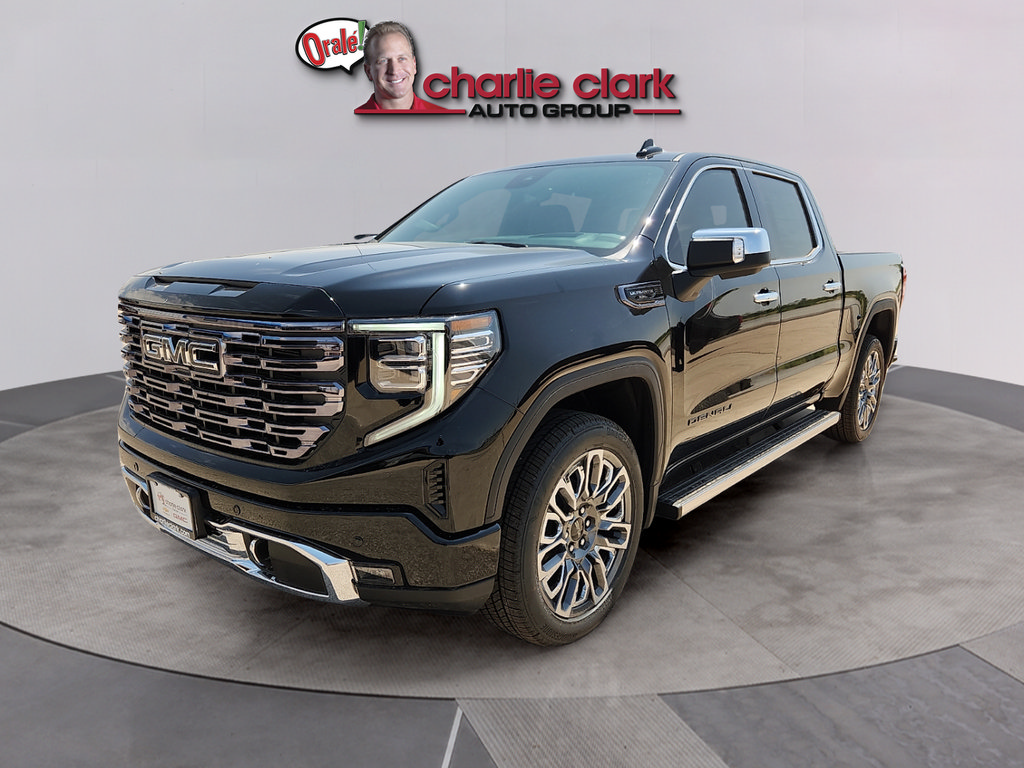 New 2026 GMC Sierra 1500 Denali Ultimate w/ LPO, Black Badging Package