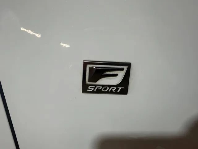 Used 2017 Lexus LS 460 F Sport w/ F Sport Package RWD image 18