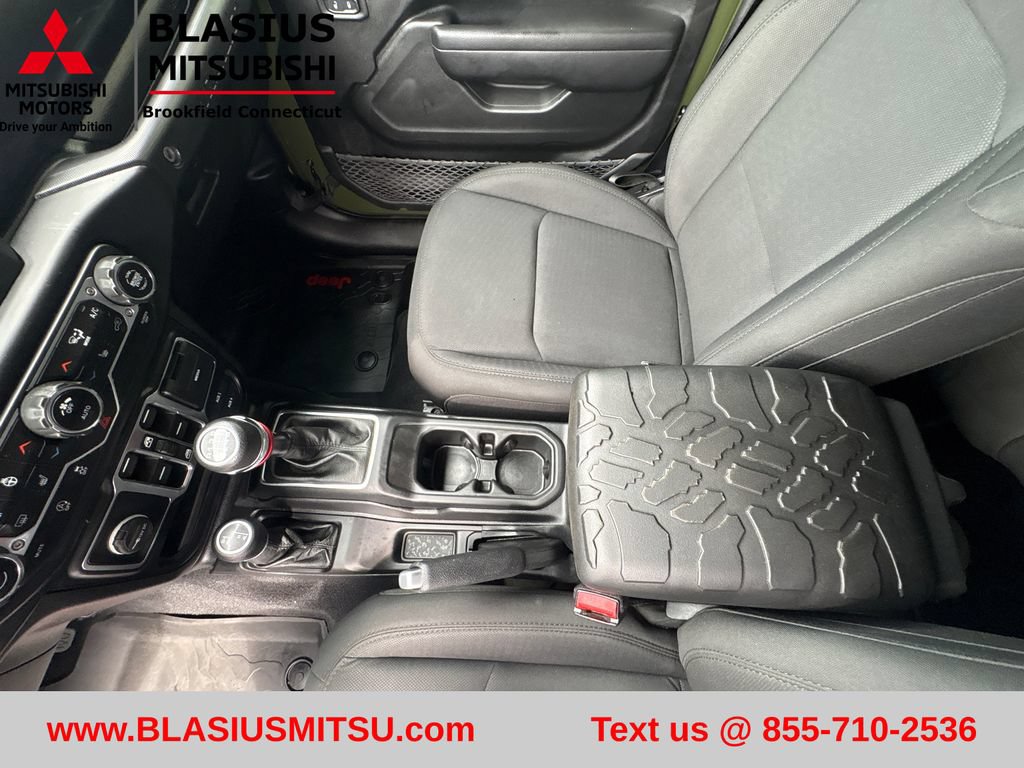 Used 2021 Jeep Wrangler Unlimited Sport AWD/4WD image 25