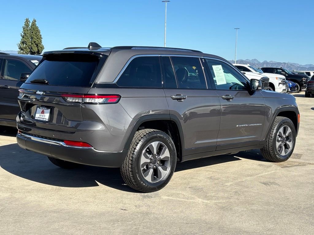Used 2022 Jeep Grand Cherokee Limited 4xe image 4