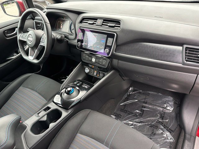 Used 2025 Nissan Leaf SV Plus FWD image 10