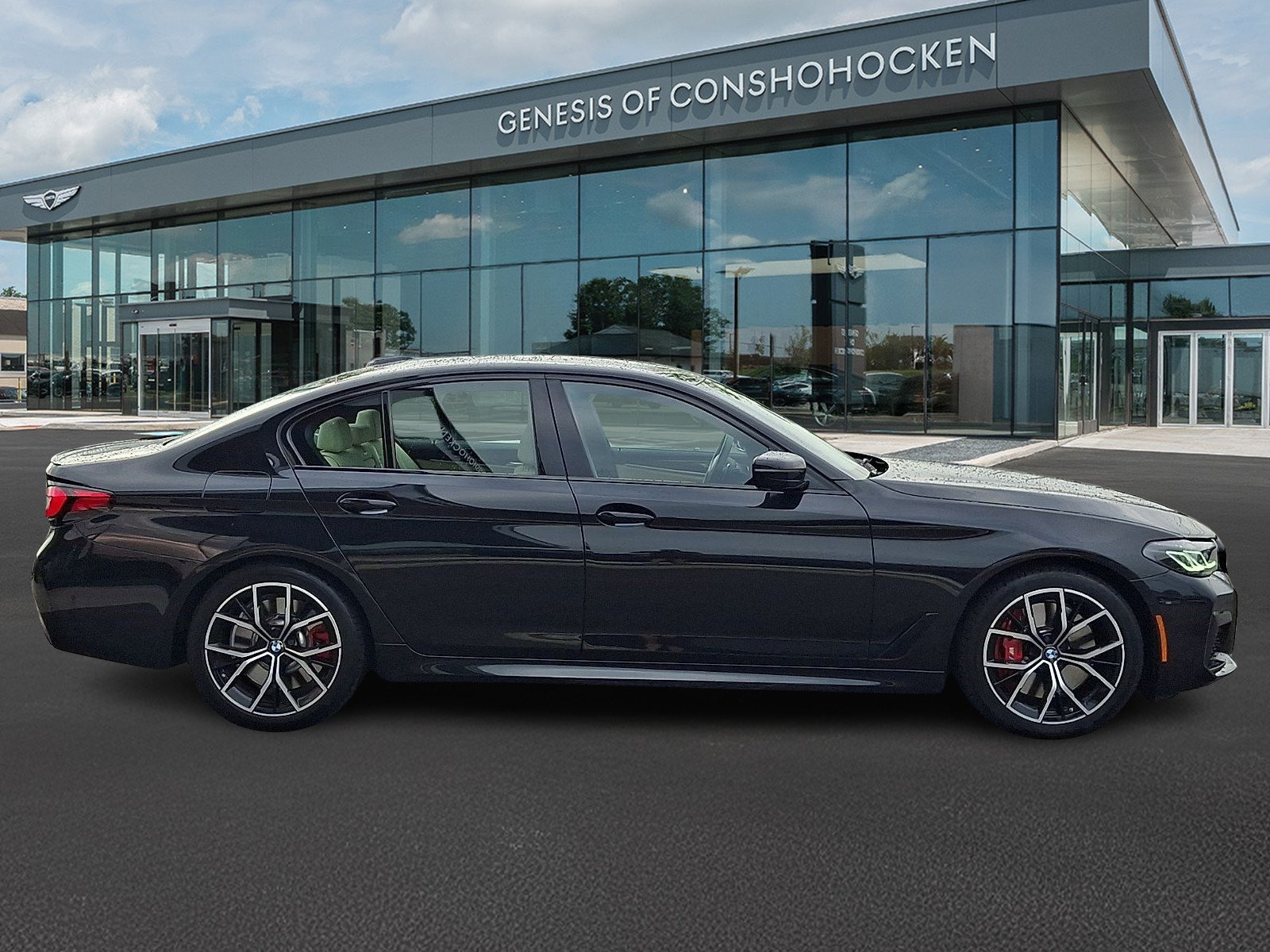 Used 2023 BMW 540i xDrive w/ M Sport Package AWD/4WD image 7