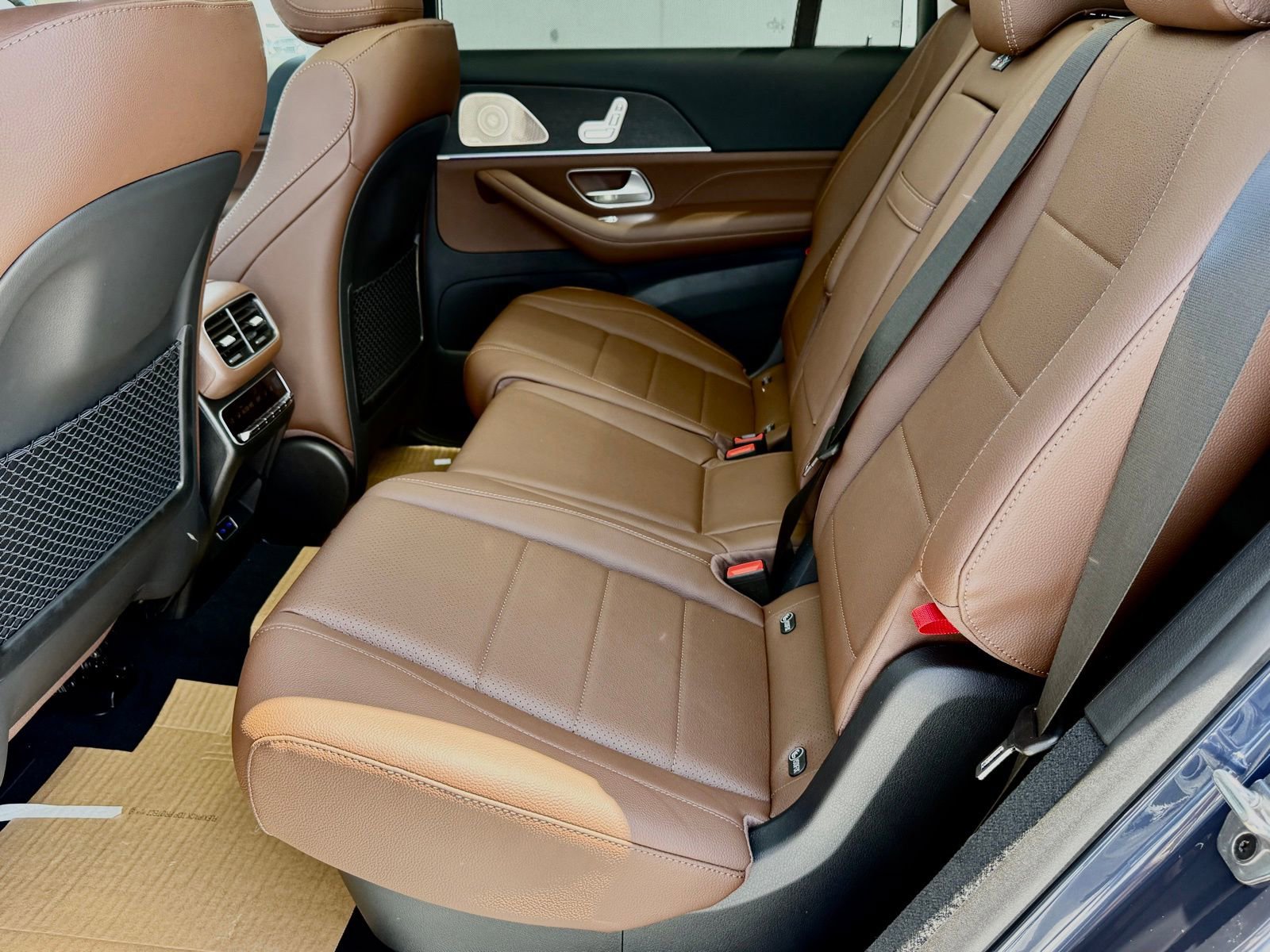 New 2026 Mercedes-Benz GLS 450 4MATIC image 29